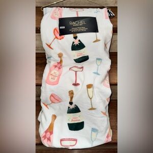 Cute 🥰 Rachel Roy White and Pink Celebration Overside Throw Blanket 60” x 70”